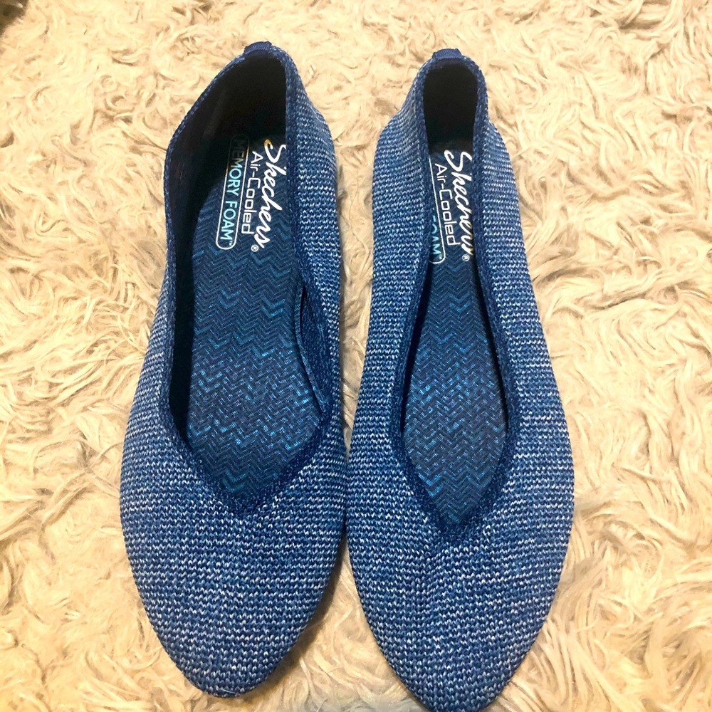 Sketchers memory foam flats